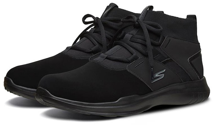 Skechers GO RUN Mojo 中筒 跑鞋 男款 黑 Lookbook Skechers GO RUN Mojo 中筒 跑鞋 男款 黑