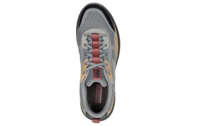 Shop Skechers Go Run Pulse Trail 舒適 透氣 低筒 跑步鞋 男款 炭黑