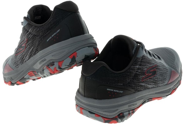 Skechers Go Run Trail Altitu 舒適 百搭 防滑耐磨 低筒 跑步鞋 男款 灰黑色 Shop Skechers Go Run Trail Altitu 舒適 百搭 防滑耐磨 低筒 跑步鞋 男款 灰黑色