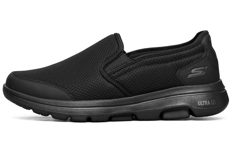 Buy Skechers Go Walk 5 Low-Top Hitam Sneakers 216013-BBK