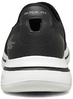 Sneaker Skechers Go Walk 5 Hitam 216070-BKW Order Sneaker Skechers Go Walk 5 Hitam 216070-BKW