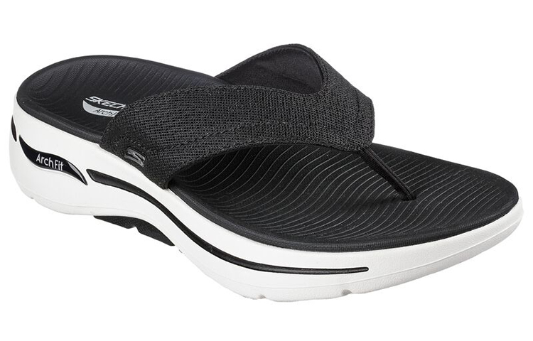 Lookbook Skechers Go Walk ''Comfort Teenslippers Zwart Wit'' 229057-BKW