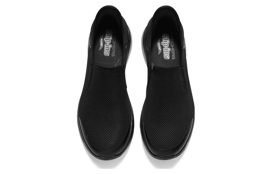 Lookbook Skechers 舒适步健足弓鞋「黑色」 216259-BBK