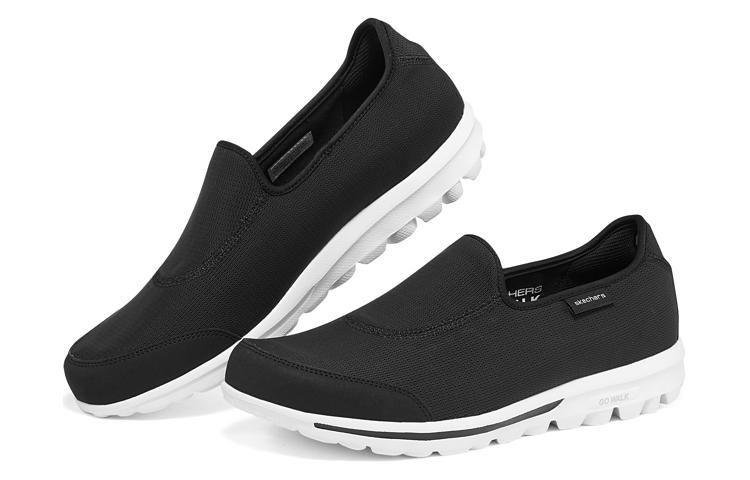 Lookbook Skechers Go Walk Classic 'Hitam' 216456-BLK