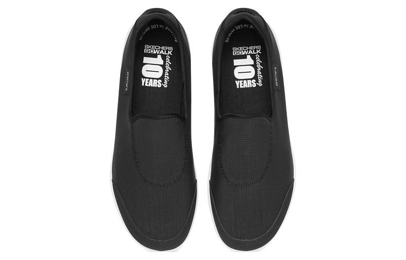 Shop Skechers Go Walk Classic 'Hitam' 216456-BLK