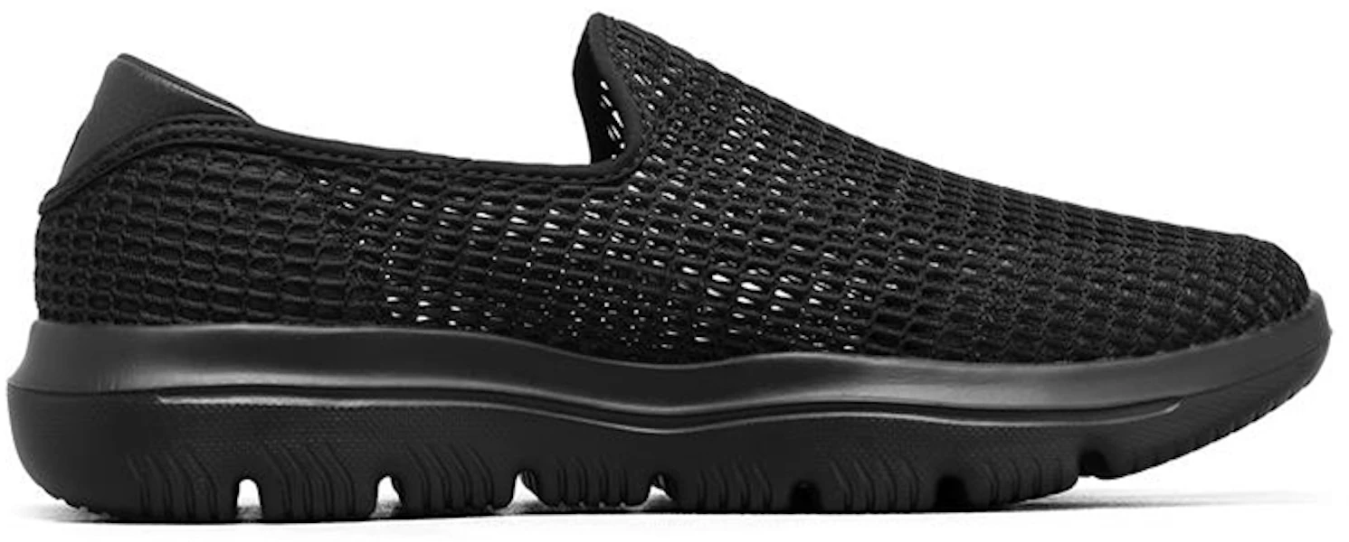 Skechers Go Walk Evolution Ultra "Noir Total" 661063-BBK Lookbook Skechers Go Walk Evolution Ultra "Noir Total" 661063-BBK