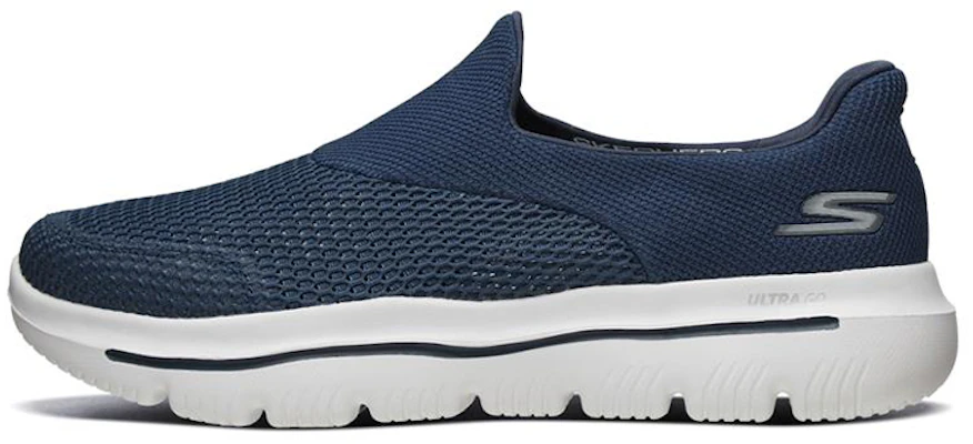 Skechers Go Walk Evolution Ultra ''Donkerblauw'' 54753-NVY Buy Skechers Go Walk Evolution Ultra ''Donkerblauw'' 54753-NVY
