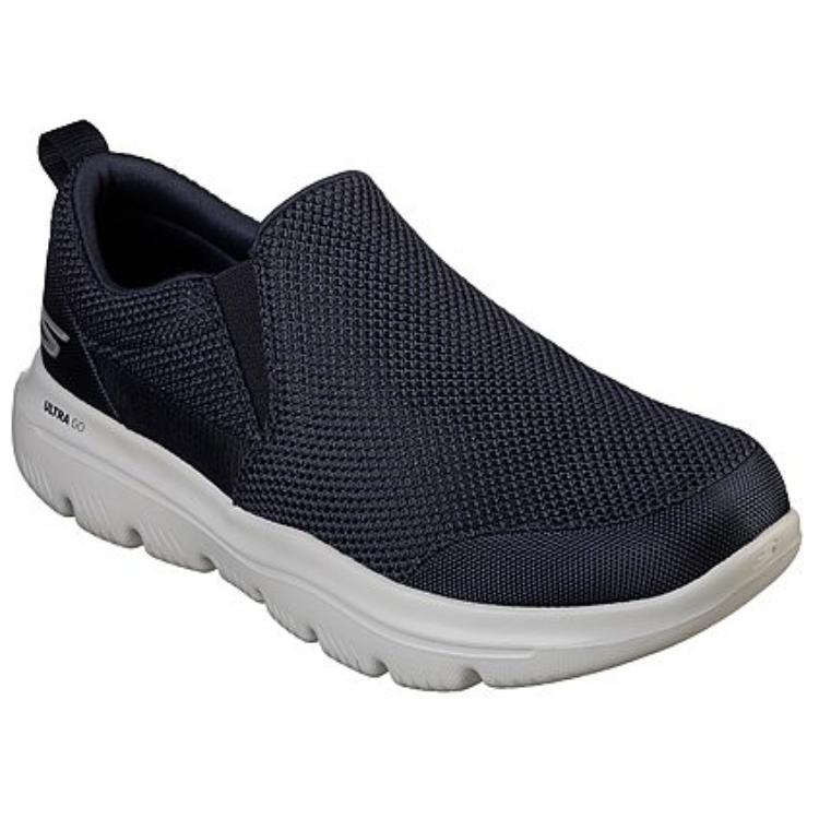 Lookbook Skechers Go Walk Evolution Ultra 透氣耐磨 低幫運動休閒鞋 棕色