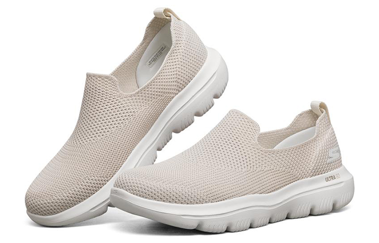 Lookbook Skechers Go Walk Evolution Ultra Low-Top Weiß 54732-OFWT
