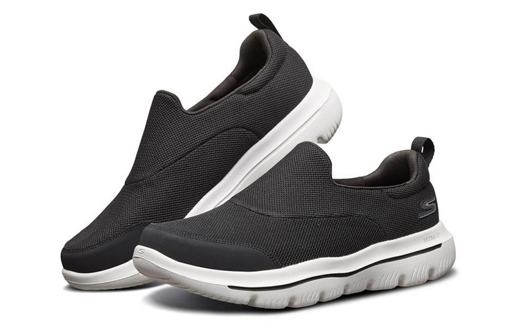 Lookbook Skechers Go Walk Evolution Ultra Running Shoes Black 54730-BLK
