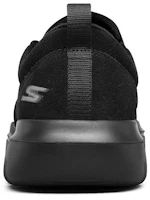 Shop Skechers 健走進化超輕便低幫懶人鞋 純黑色