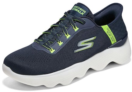 Skechers Go Walk 按摩版 一穿即著系列 防滑耐磨 低筒 運動休閒鞋 男款 黑綠 Lookbook Skechers Go Walk 按摩版 一穿即著系列 防滑耐磨 低筒 運動休閒鞋 男款 黑綠