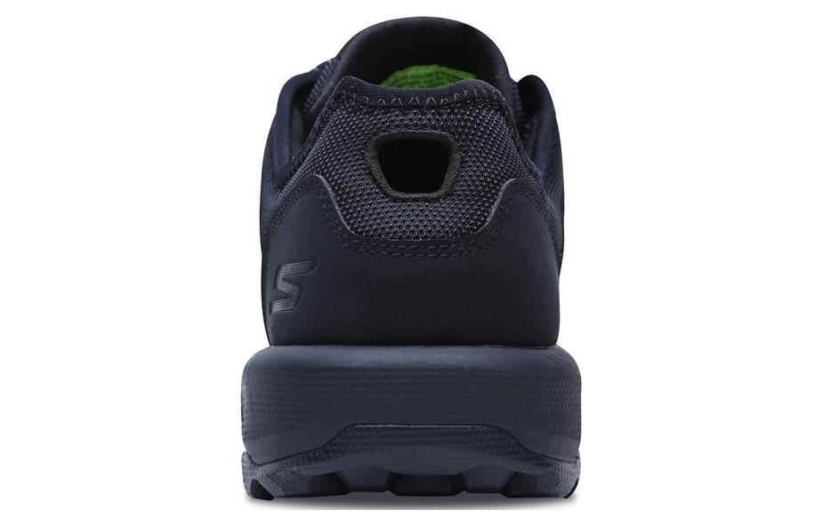 Lookbook SKECHERS GO WALK Outdoors 2 減震耐磨防滑 低幫 戶外功能鞋 全黑色