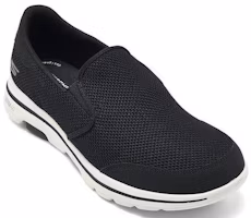 Lookbook Skechers GOwalk 5 'Línea Negra' 216063-BKW