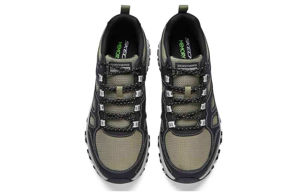 Lookbook Skechers Hillcrest - Pelarian Murni 'Hitam Coklat Putih' 237379-CCOL