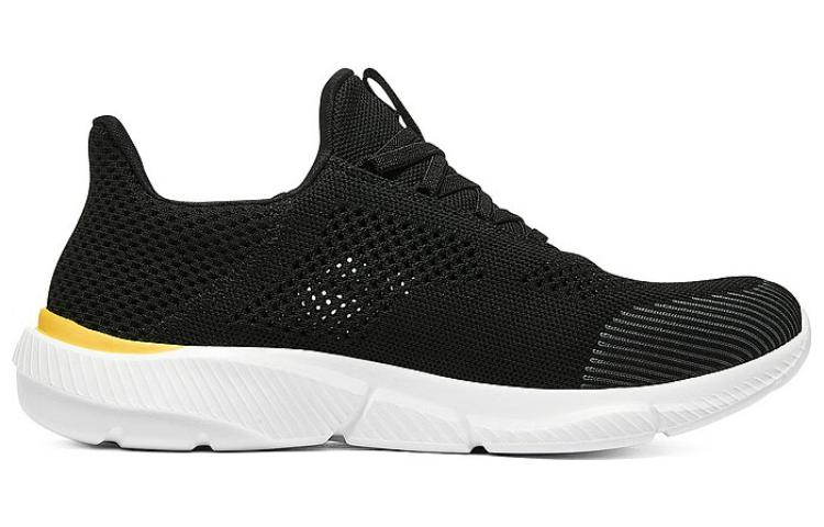 Lookbook Skechers Ingram 'Hitam Kuning' 210281-BKYL