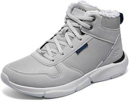 Skechers Ingram 運動舒適 耐磨保暖 高筒 生活休閒鞋 淺灰色 Lookbook Skechers Ingram 運動舒適 耐磨保暖 高筒 生活休閒鞋 淺灰色