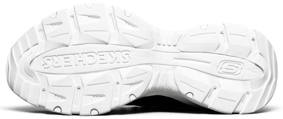 스케쳐스 코즈믹스 러닝화 (흰/빨/파) 888001-WNV Purchase 스케쳐스 코즈믹스 러닝화 (흰/빨/파) 888001-WNV