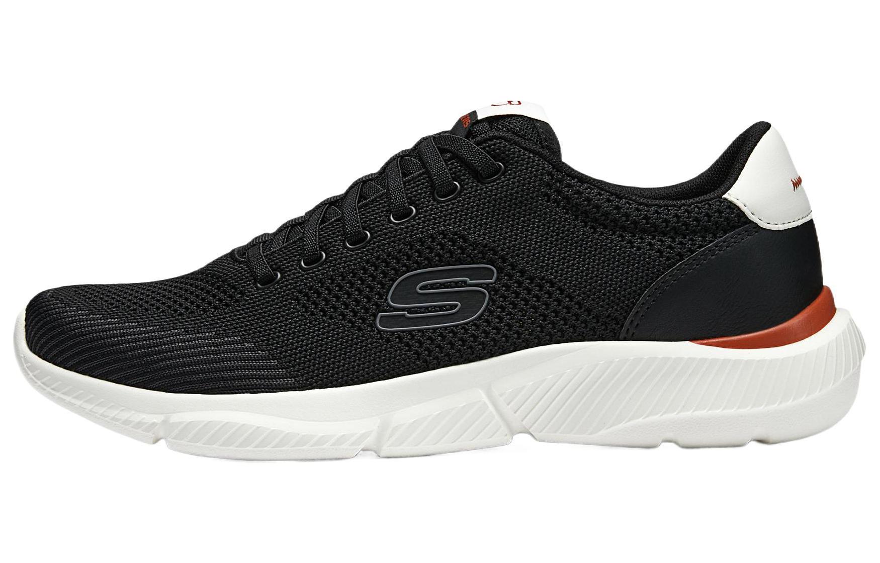 Skechers Low-Top 'Black Comfort' 210851-BLK