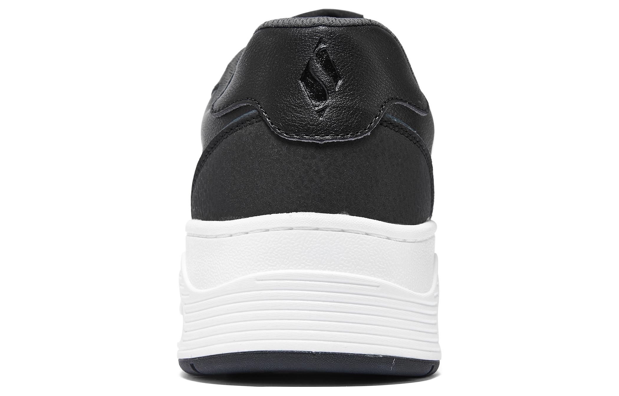 Purchase Skechers Sepatu Low-Top 'Hitam Esensial' 183140-BLK
