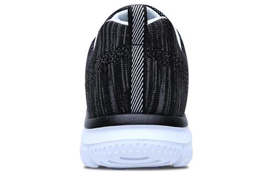 Lookbook 스케쳐스 로우 '블랙 화이트' 999731-BKW