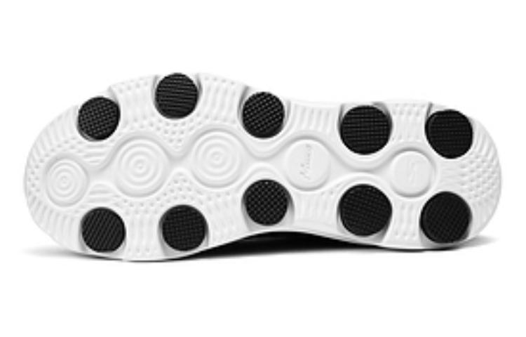 Shop Skechers Rendah 'Gradasi Hitam Putih' 220643-BKW