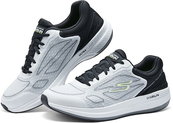 Skechers Low Top 'White/Black' 220542-WBK Shop Skechers Low Top 'White/Black' 220542-WBK