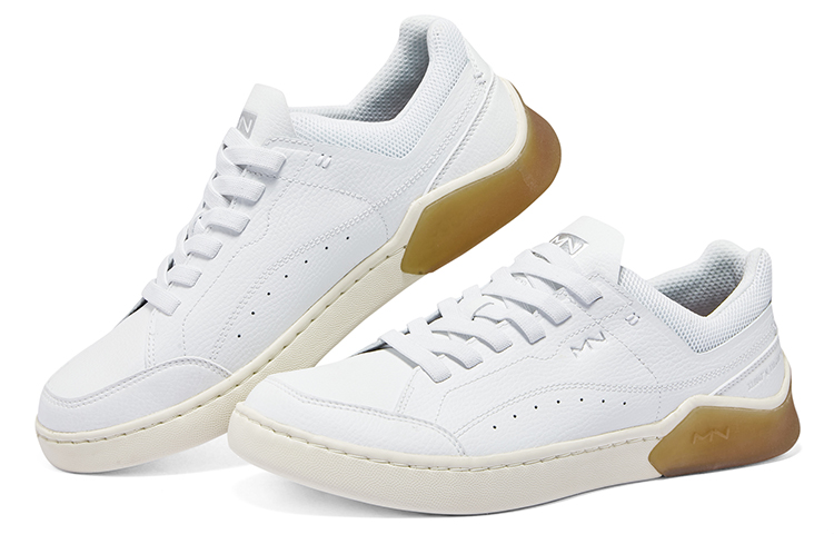 Shop Skechers 透氣 低筒 帆布鞋 男款 白色