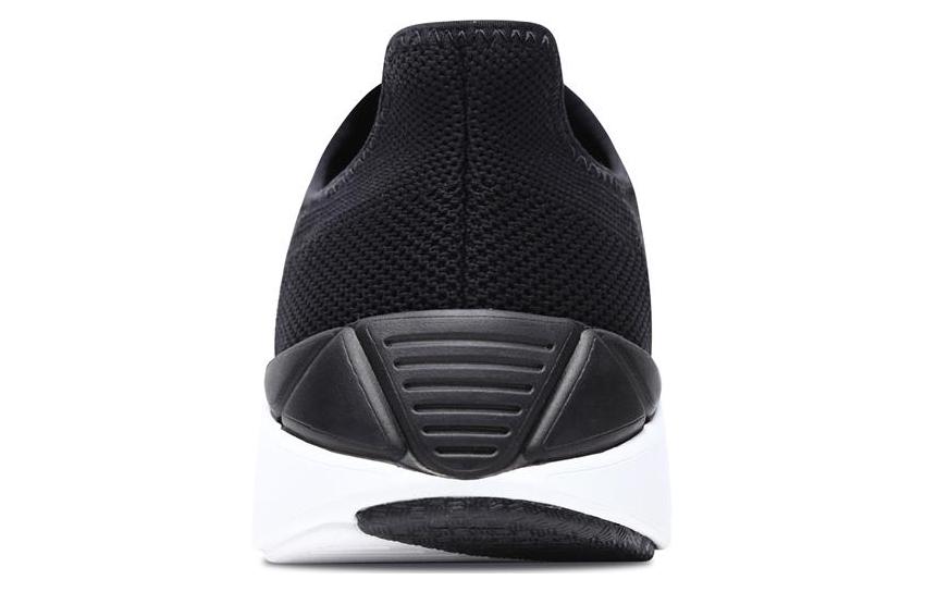 Lookbook Skechers MARK NASON A-Line 'Sepatu Kasual Hitam Low-Top' 68661-BLK