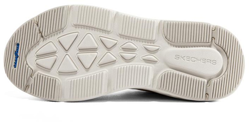 Skechers Max Cushioning Delta 斯凱奇 舒適緩震增高 跑步鞋 男款 白 Purchase Skechers Max Cushioning Delta 斯凱奇 舒適緩震增高 跑步鞋 男款 白