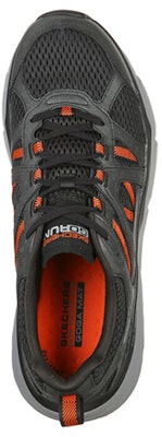 Skechers Max Cushioning Elite 'Routine Low Hitam' 220059-CCOR Shop Skechers Max Cushioning Elite 'Routine Low Hitam' 220059-CCOR