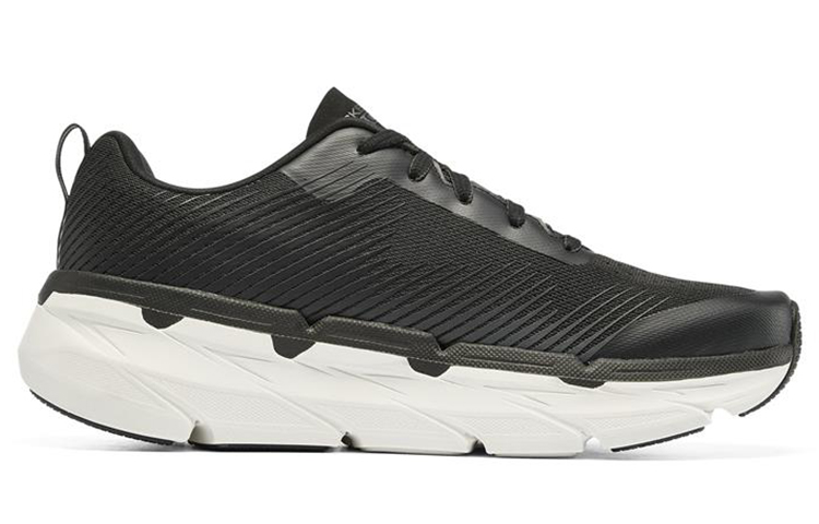 Order Skechers Max Cushioning Premier 低筒訓練鞋 黑白