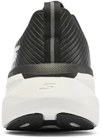 Shop Skechers Max Cushioning Premier 低筒訓練鞋 黑白