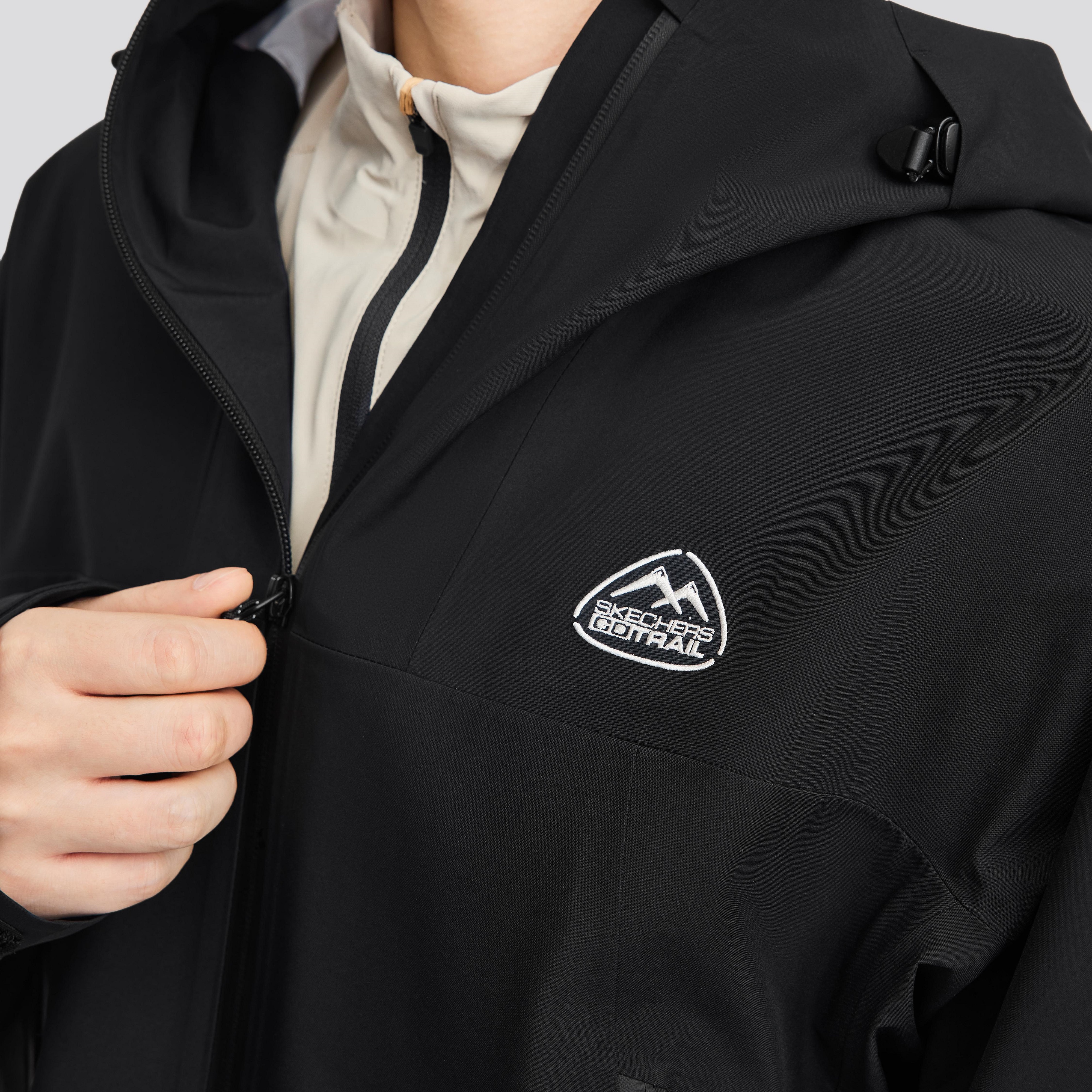 Skechers Minimalist Waterproof Windproof UPF50+ Hoodie Jacket Unisex Carbon Black L424U189-0018 圖 5