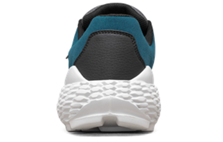 Shop Skechers Monster Putih/Hitam/Kuning 232190-BKMT