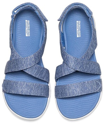 Skechers On-The-Go 600 'Sandalia Deportiva Ligera y Cómoda Azul' 140027-BLU Shop Skechers On-The-Go 600 'Sandalia Deportiva Ligera y Cómoda Azul' 140027-BLU
