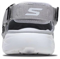 Shop Skechers On-The-Go 600 涼鞋 灰白