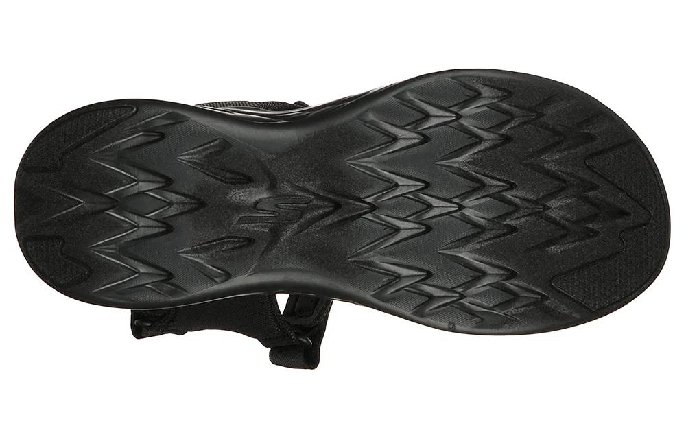 Shop Skechers On The Go 600 魔術貼 戶外露趾平跟運動涼鞋 全黑