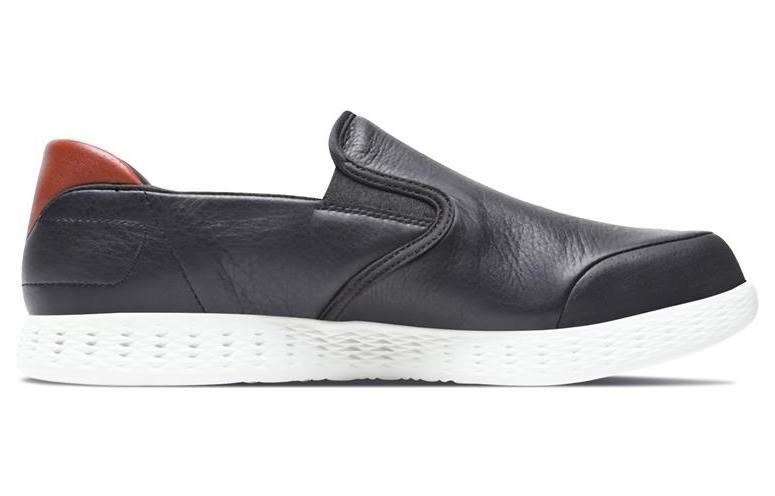 Order Skechers ON THE GO Glide ''Zwart'' 53794-BLK
