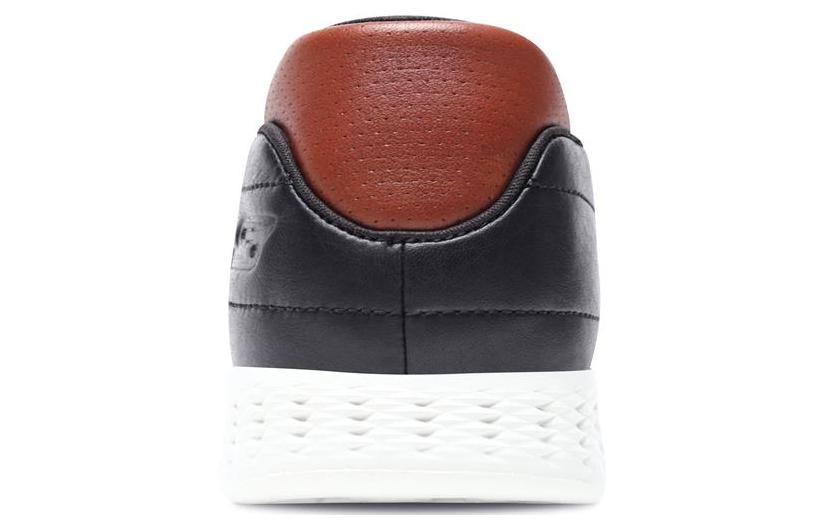 Lookbook Skechers ON THE GO Glide ''Zwart'' 53794-BLK