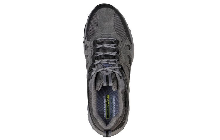 Lookbook Skechers 舒適版型：Terraform-Selvin 戶外運動鞋 深灰