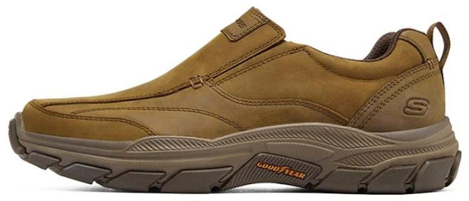 Skechers Relaxed Fit Respected Lowry 'Desert' Pria Sepatu Casual 204436-DSRT Buy Skechers Relaxed Fit Respected Lowry 'Desert' Pria Sepatu Casual 204436-DSRT