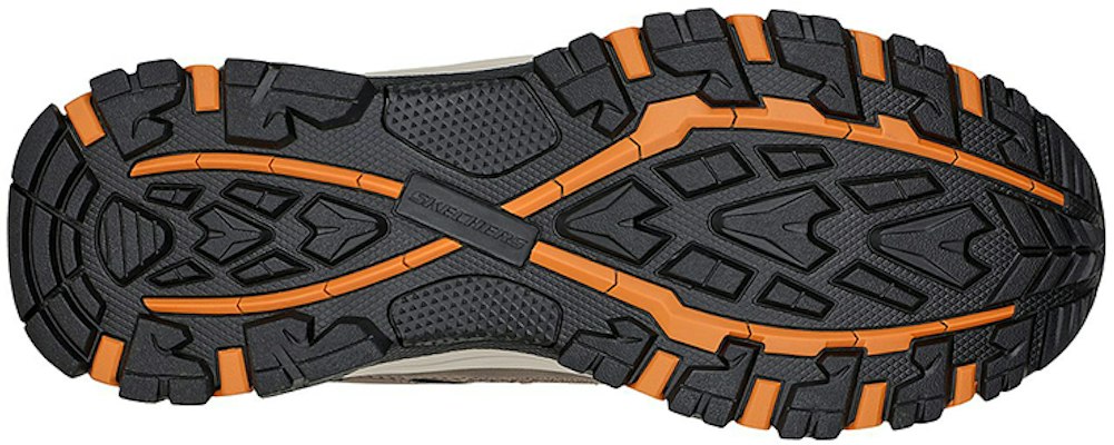 Skechers 輕鬆適合:Selmen - Cormack 耐磨慢跑鞋 - 棕色 Purchase Skechers 輕鬆適合:Selmen - Cormack 耐磨慢跑鞋 - 棕色