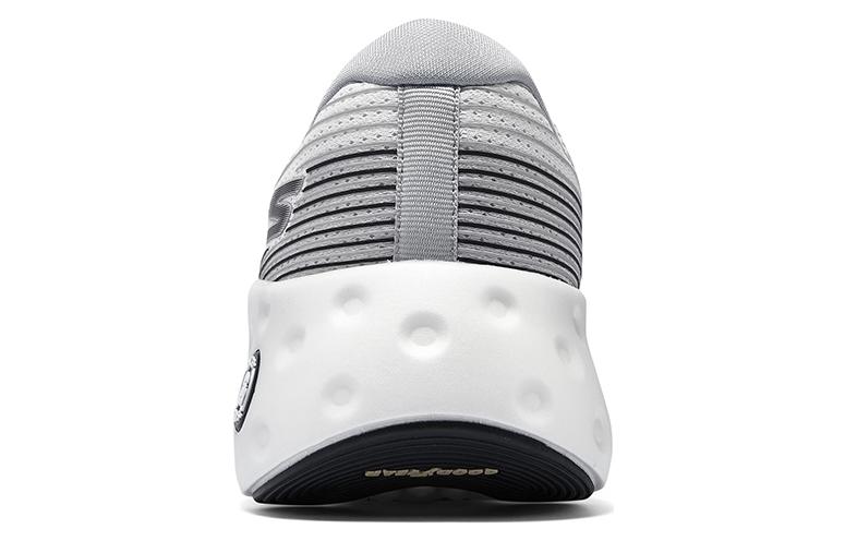 Purchase Baskets de Running Skechers Basses ''Blanc Confort'' 220695-WBK