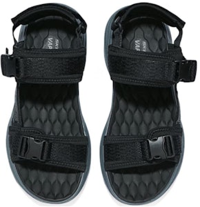 Skechers Sandal 'Gaya Tebal Hitam' 232898-BLK Lookbook Skechers Sandal 'Gaya Tebal Hitam' 232898-BLK