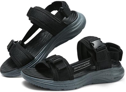 Skechers Sandal 'Gaya Tebal Hitam' 232898-BLK Shop Skechers Sandal 'Gaya Tebal Hitam' 232898-BLK