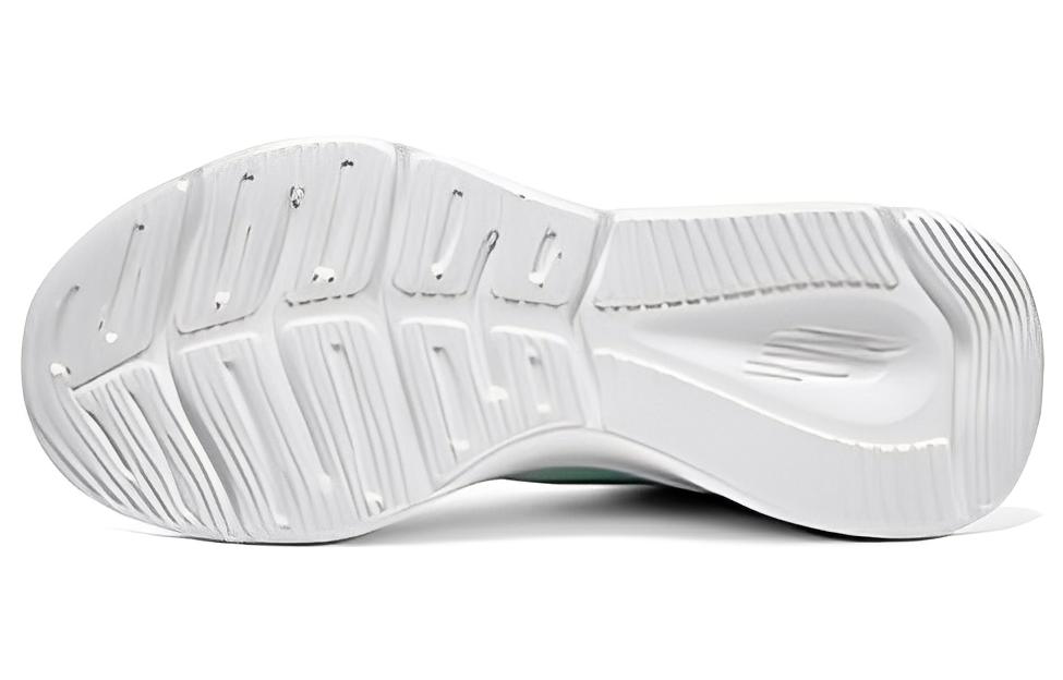 Purchase Skechers Skech-Lite Pro 輕奇 防滑減震 低筒 運動休閒鞋 黑白