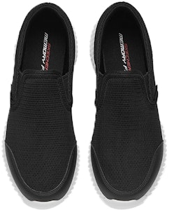 Skechers 低幫緩震一腳蹬 懶人休閒鞋 黑 Shop Skechers 低幫緩震一腳蹬 懶人休閒鞋 黑