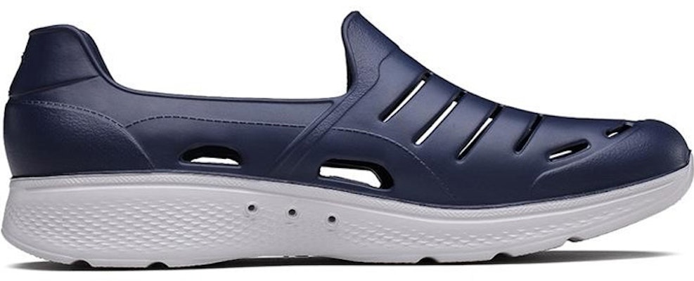 Skechers 洞洞一腳蹬透氣涼鞋 灰藍 Order Skechers 洞洞一腳蹬透氣涼鞋 灰藍