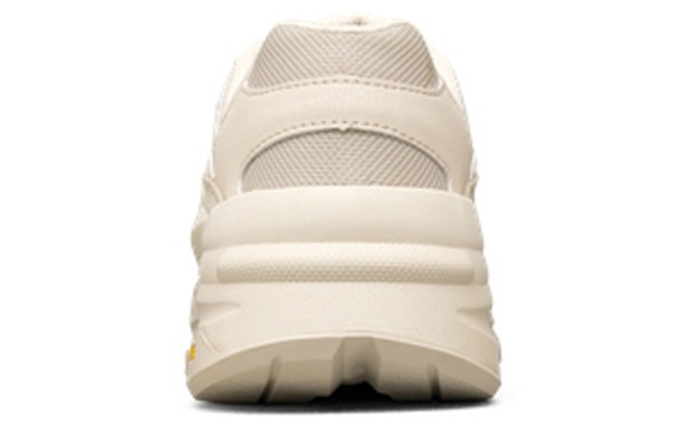 Shop Skechers Sport Freizeit Low ''Milk White'' 237200-OFWT(YC)